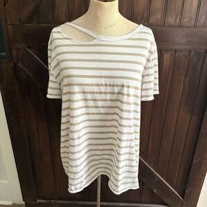 Anthropologie T.La White and Cream Relaxed Tee w split collar detail